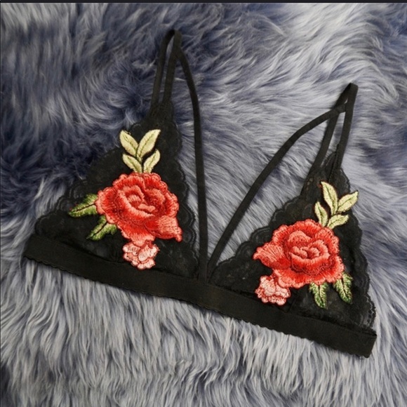 Sexy Rose Bralette 🌹 - Picture 6 of 7